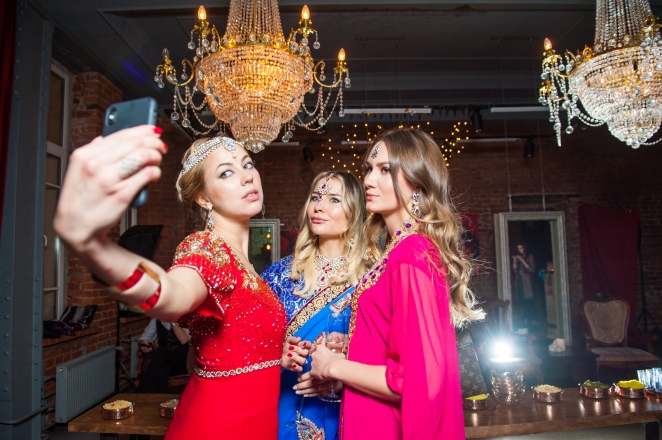 Пономаренко Иван - Репортажи - Вечеринка "Болливуд"