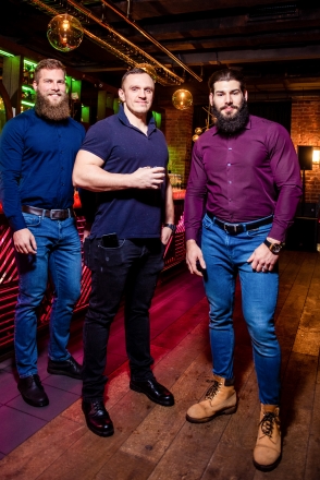 Пономаренко Иван - Репортажи - Новогодний корпоративкомпании Come on Gym