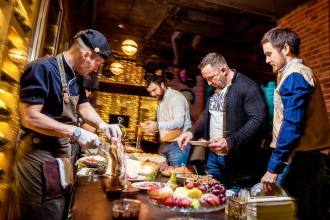 Пономаренко Иван - Репортажи - Новогодний корпоративкомпании Come on Gym