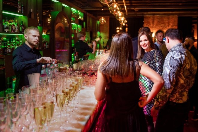 Пономаренко Иван - Репортажи - Новогодний корпоративкомпании Come on Gym