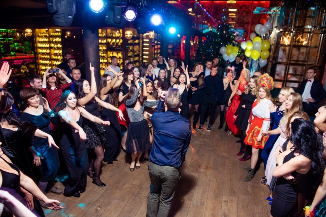 Пономаренко Иван - Репортажи - Новогодний корпоративкомпании Come on Gym